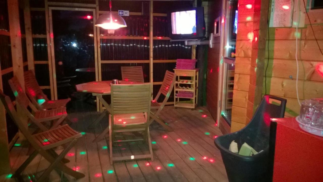 Pivarootsi Holiday Village エクステリア 写真